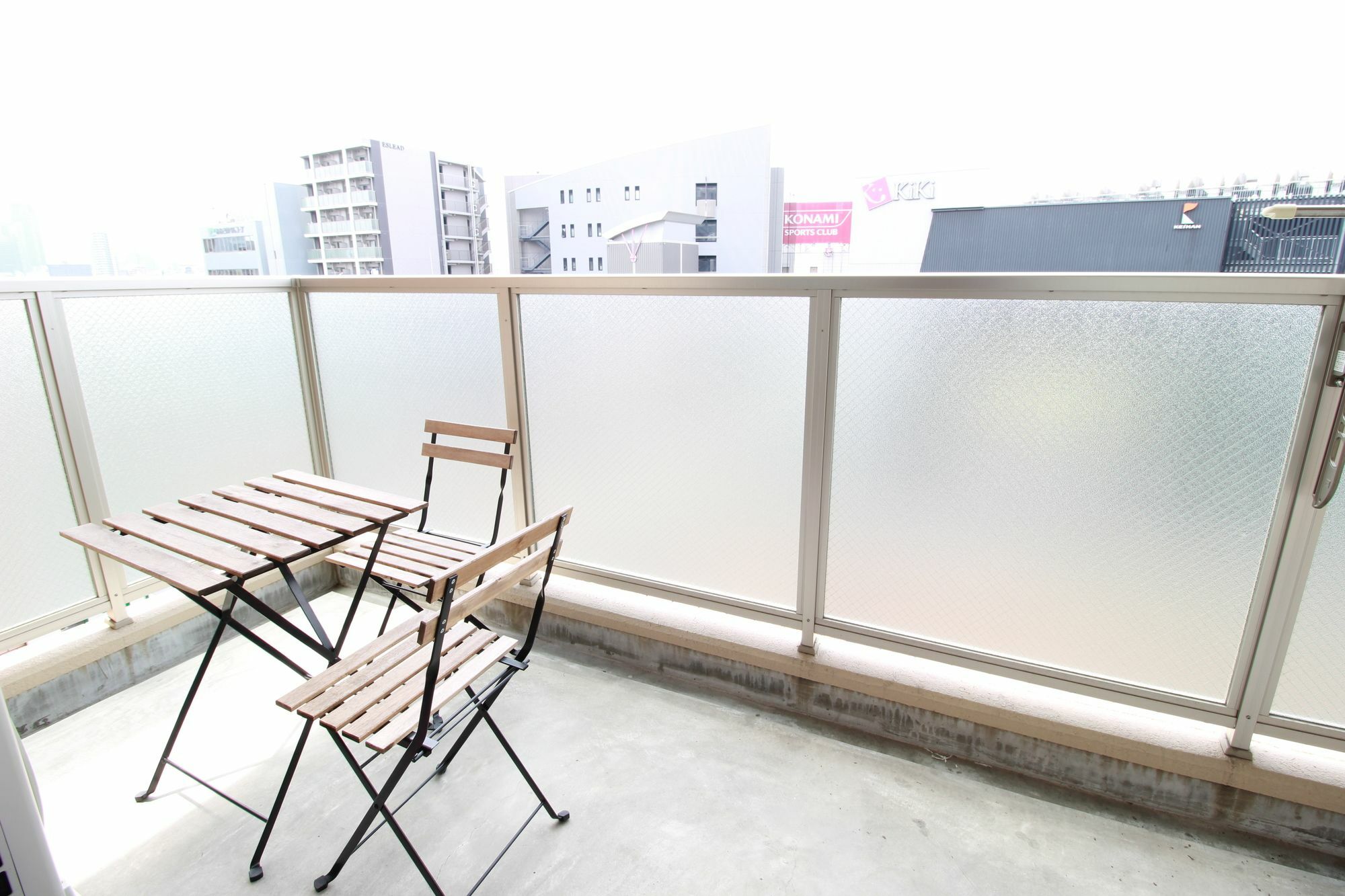 Апартаменти Patio Kyobashi Осака Екстер'єр фото
